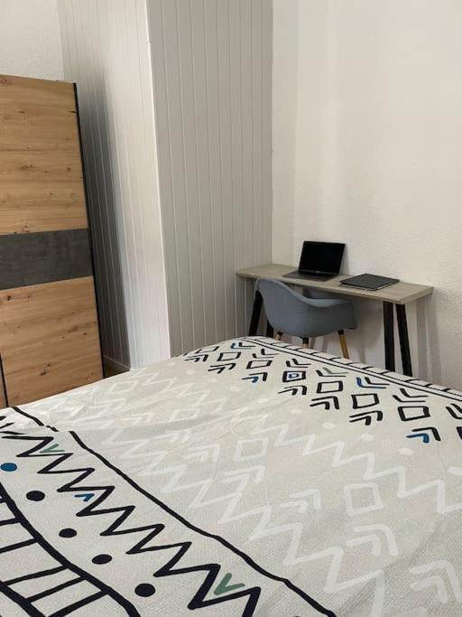 Bourbonne Les Bains, Appartement T2 Pour 2 Exterior photo